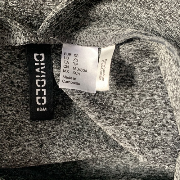 💵H&M Fit and Flare Dress - Picture 3 of 3